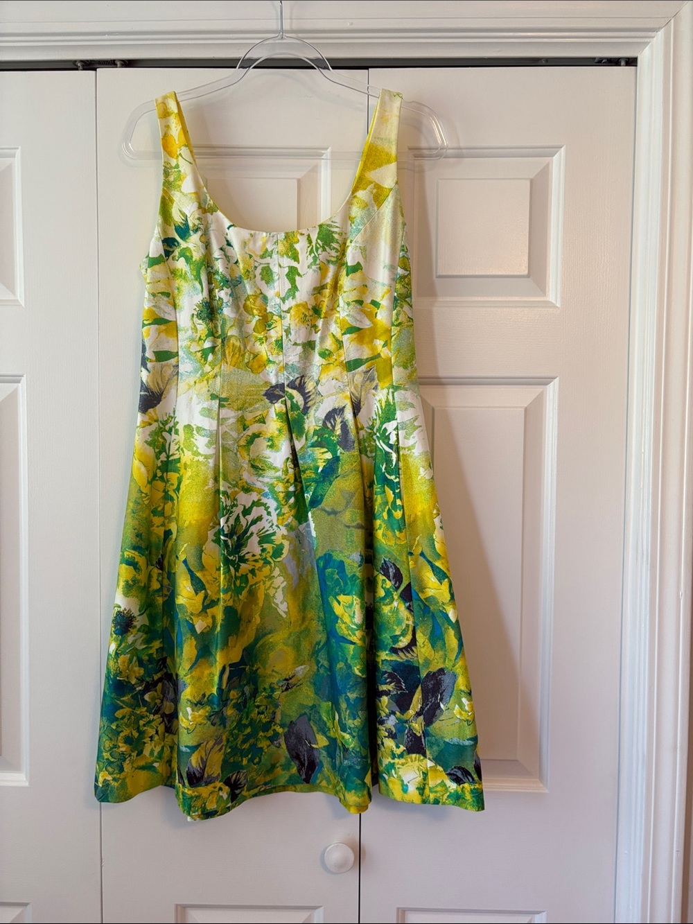 NineWest Floral Scoop Neck Fit & Flare Dress in Yellow-Green